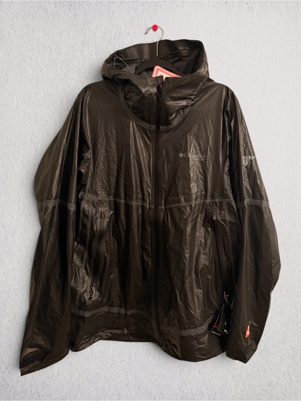 Columbia Men's Black Hooded Rain Jacket